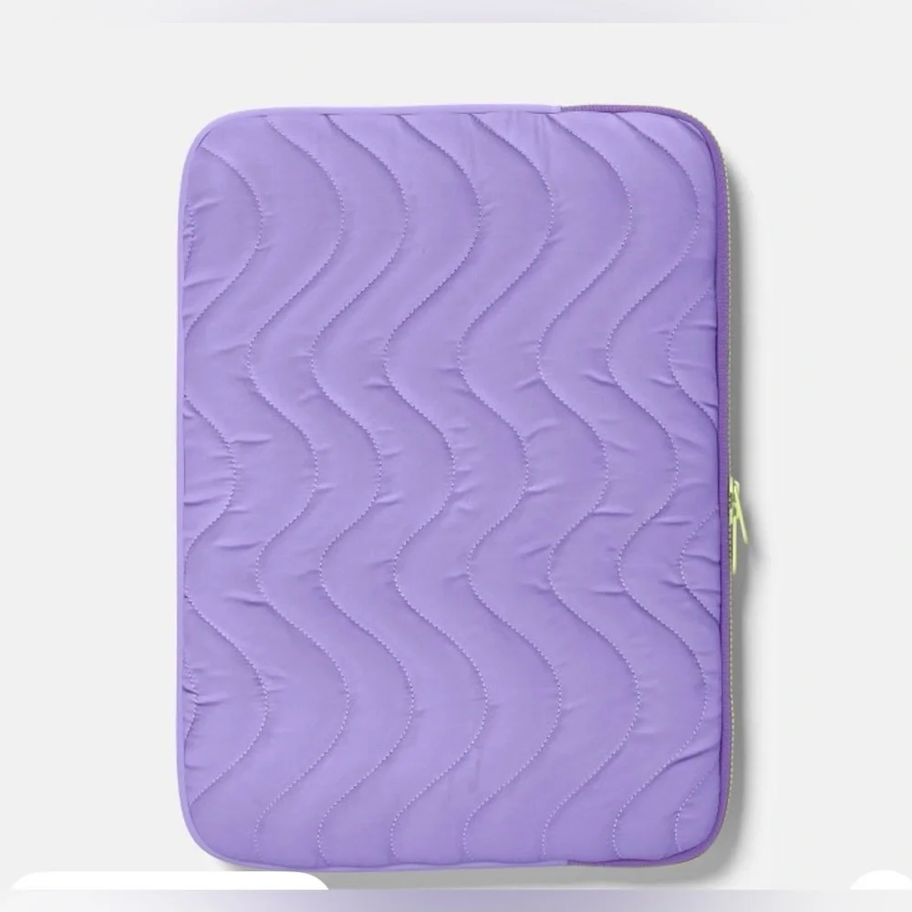 Heyday Purple Wave Pattern Laptop Sleeve/Tablet up to 14inch